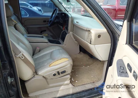 2005 Chevrolet Tahoe Z71 z USA, uszkodzony, nr VIN 1GNEK13Z45R219179